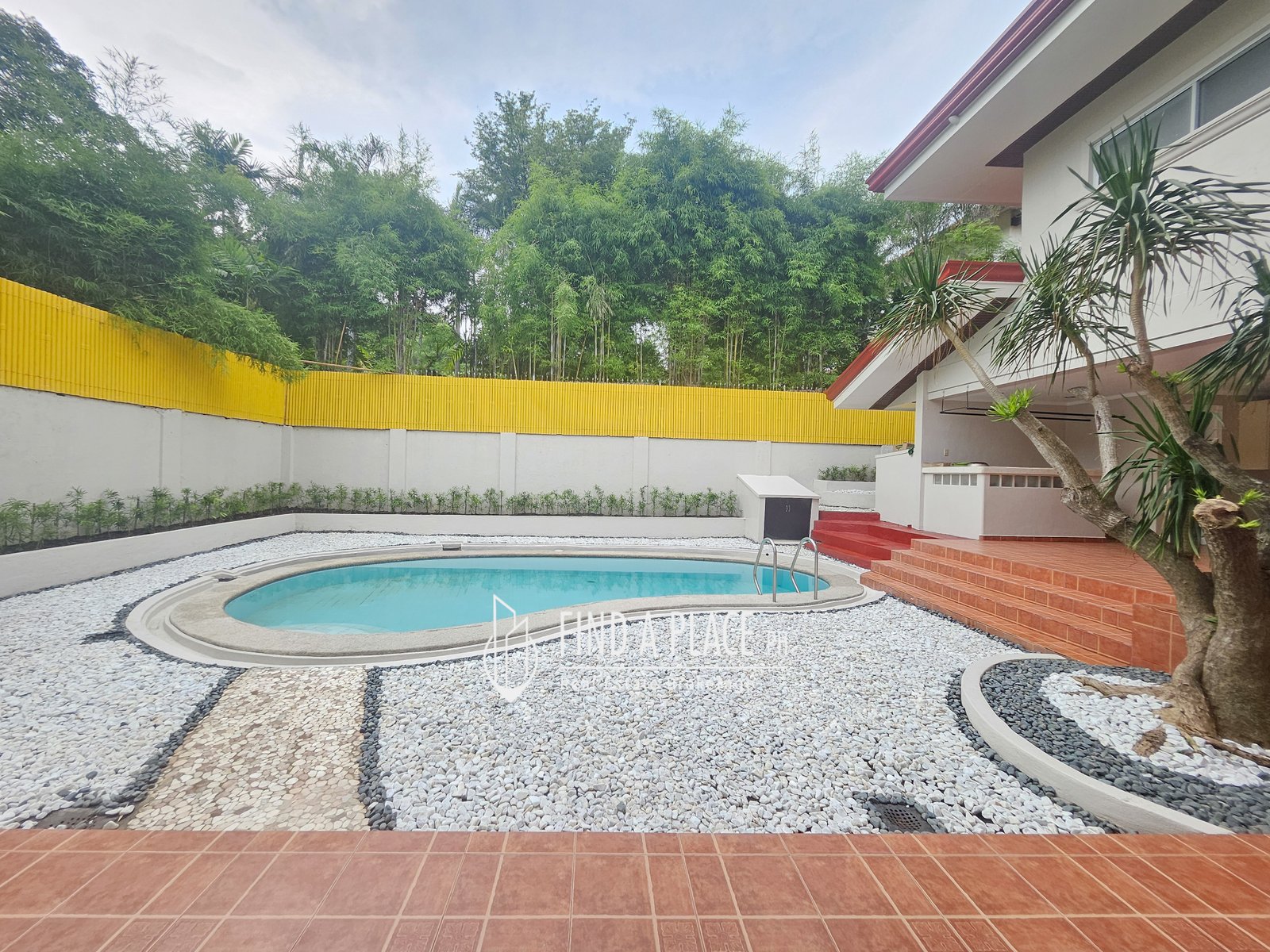 FOR RENT AYALA ALABANG VILLAGE, 4 Bedrooms