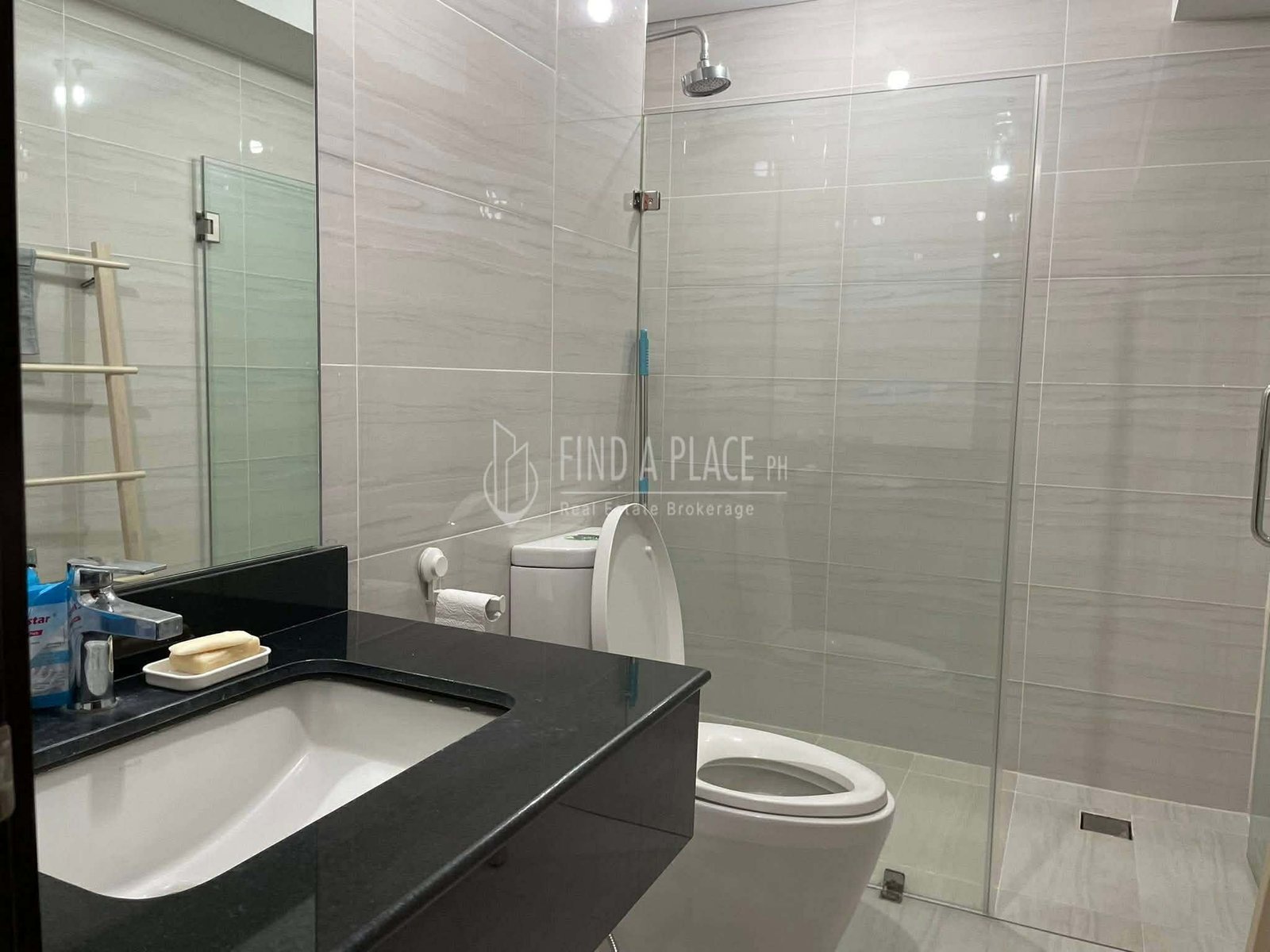 Property media 5