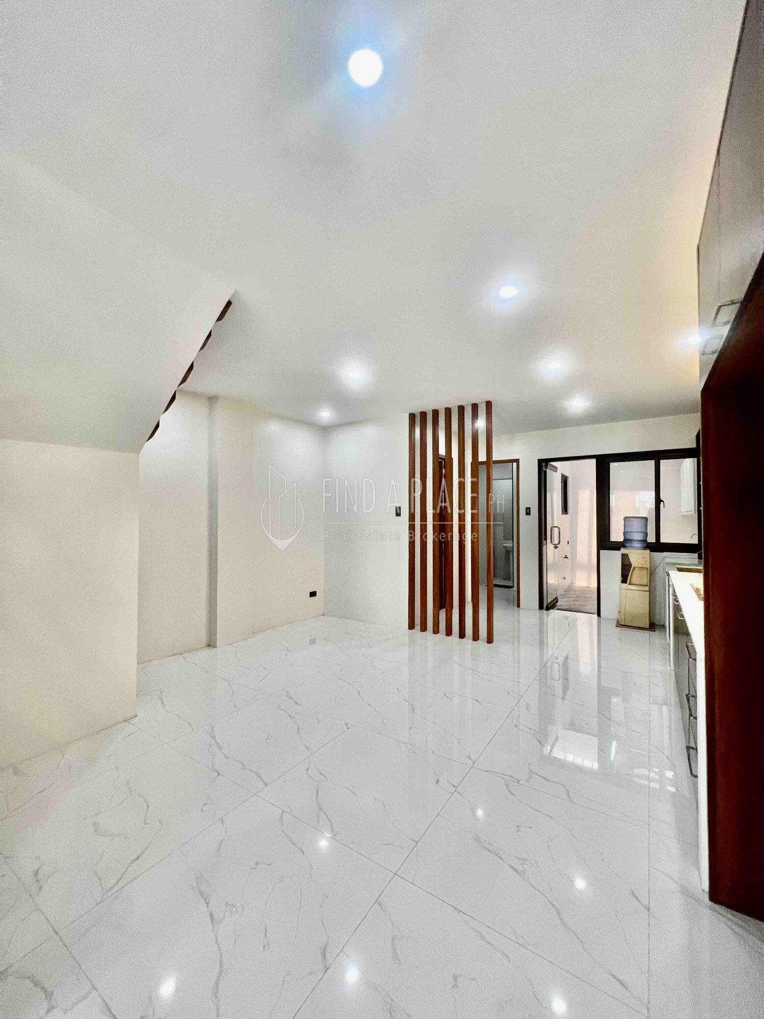 Property media 4